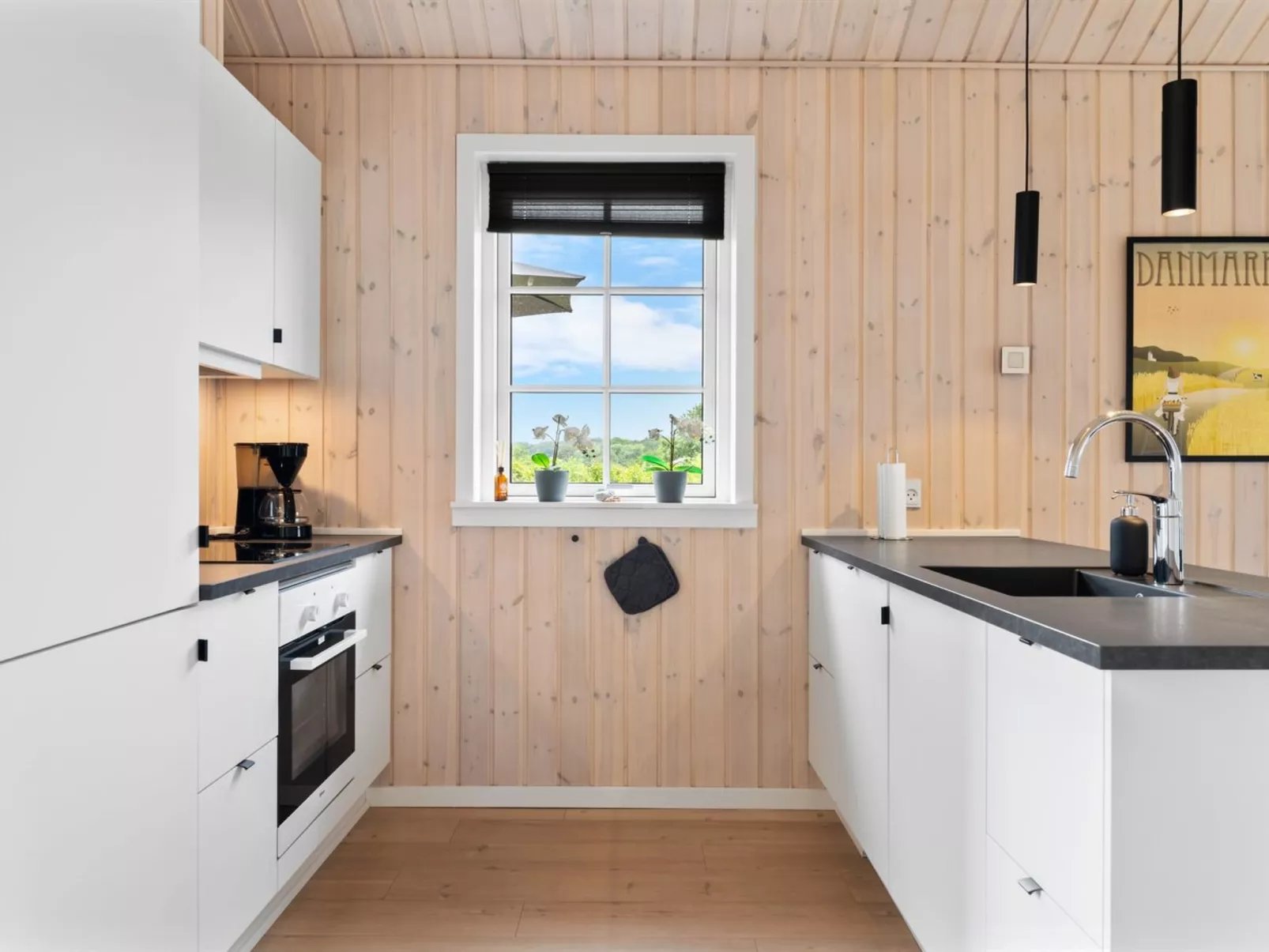 "Rixa" - 350m from the sea-Inside