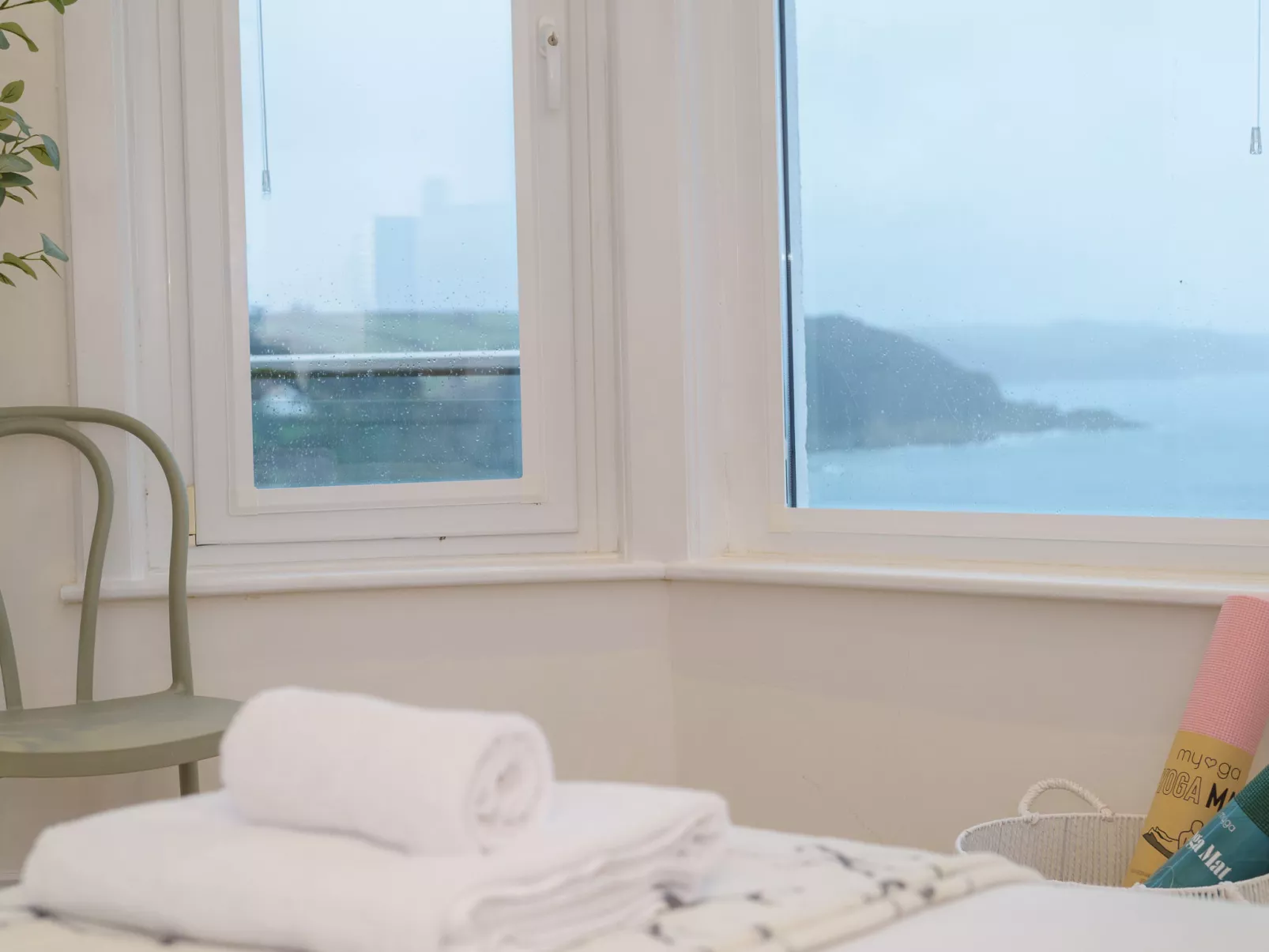 4 Ocean Heights-Dedans