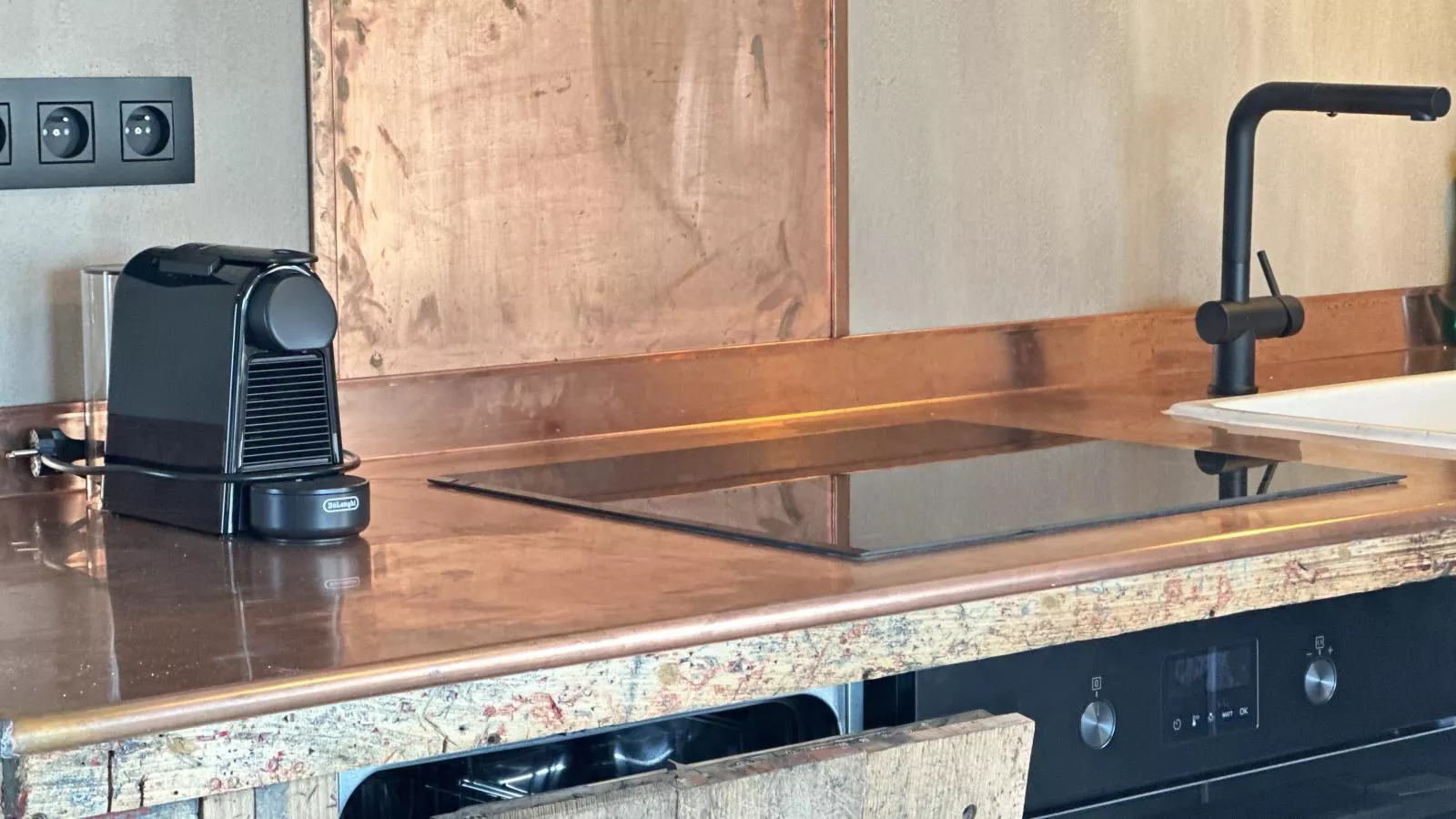 Chez Brigitte-Kitchen