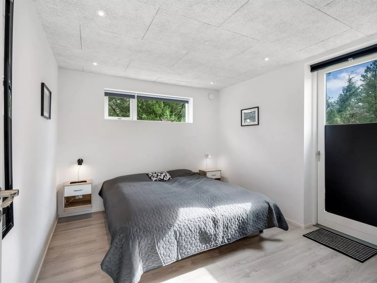 "Jonka" - 2km from the sea-Inside