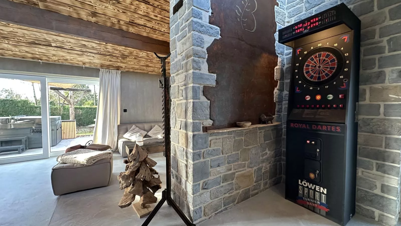 Chez Brigitte-Living room