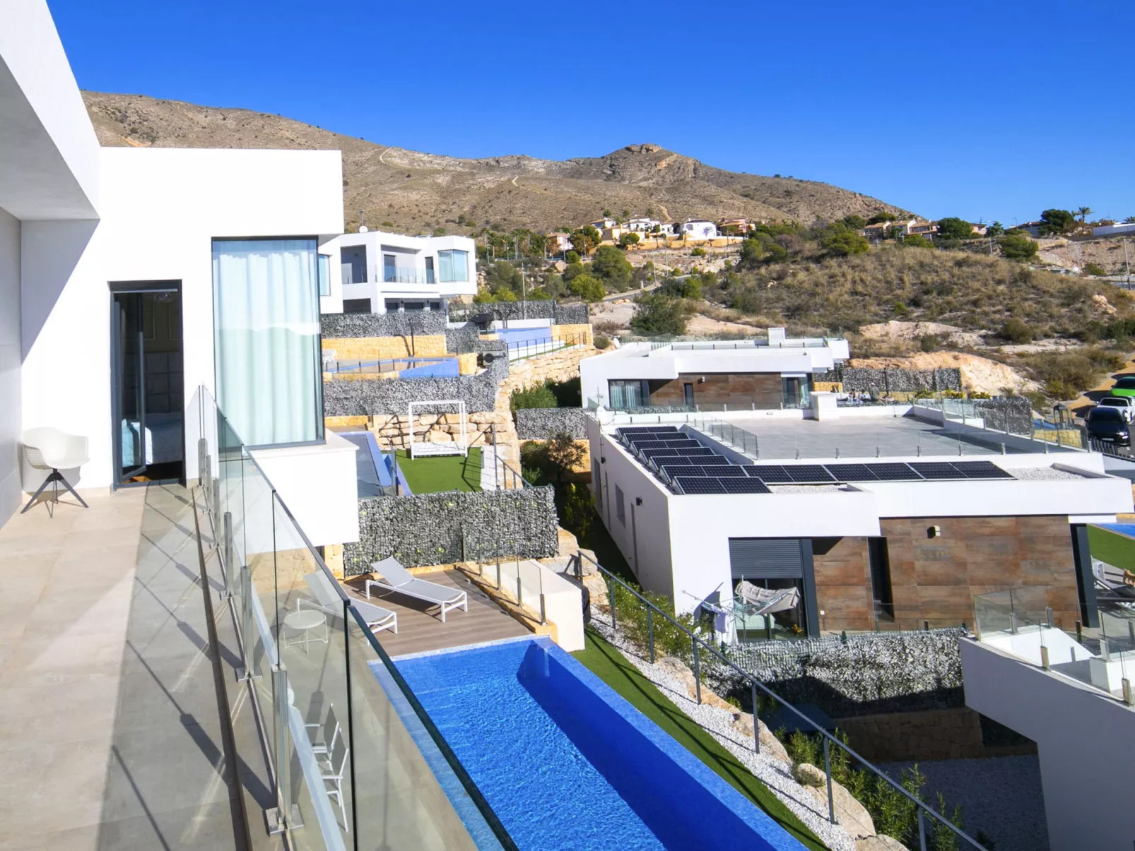 Villa Perla-Draußen