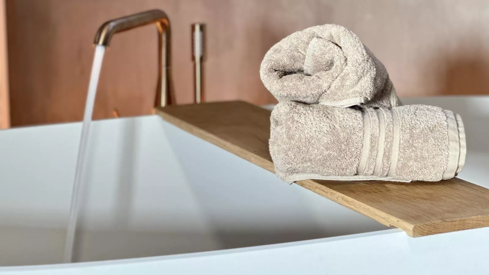 Chez Brigitte-Bathroom