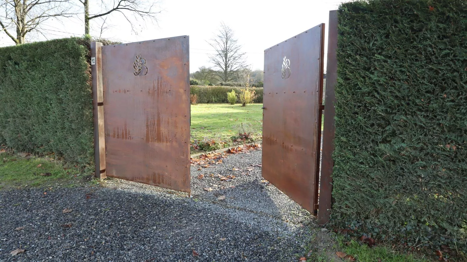 Chez Brigitte-Exterior in summer