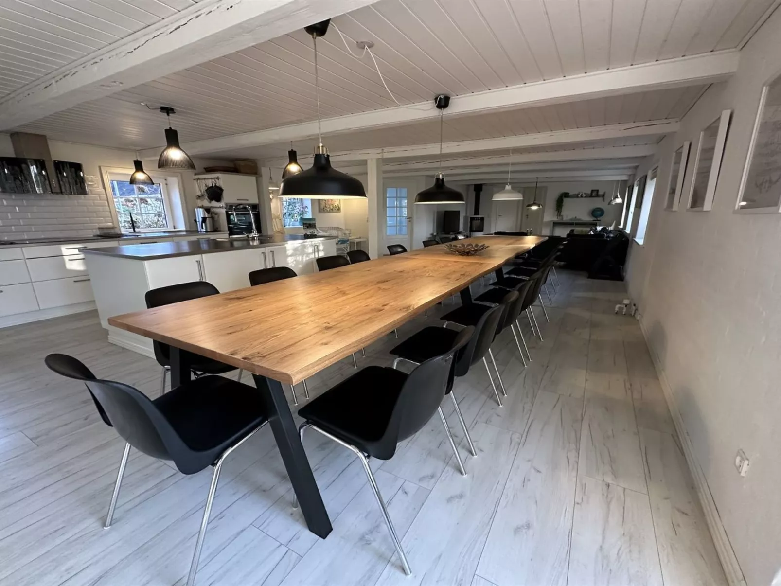 "Brigitte" - 1.3km to the fjord-Inside