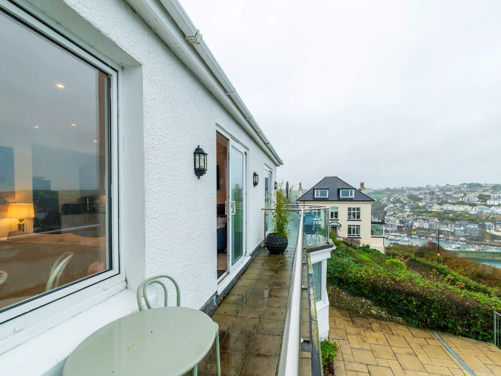 4 Ocean Heights-Dehors