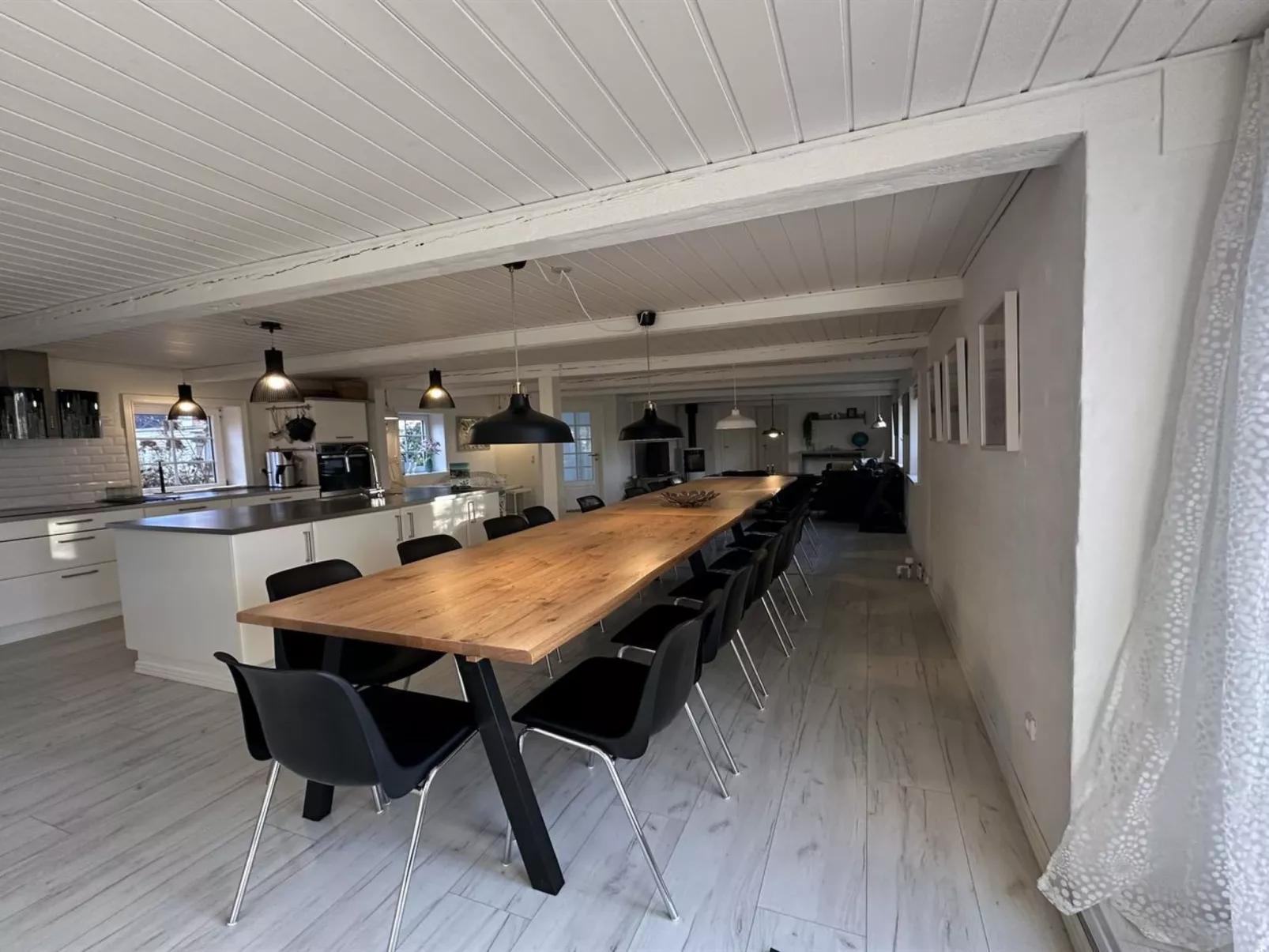 "Brigitte" - 1.3km to the fjord-Inside