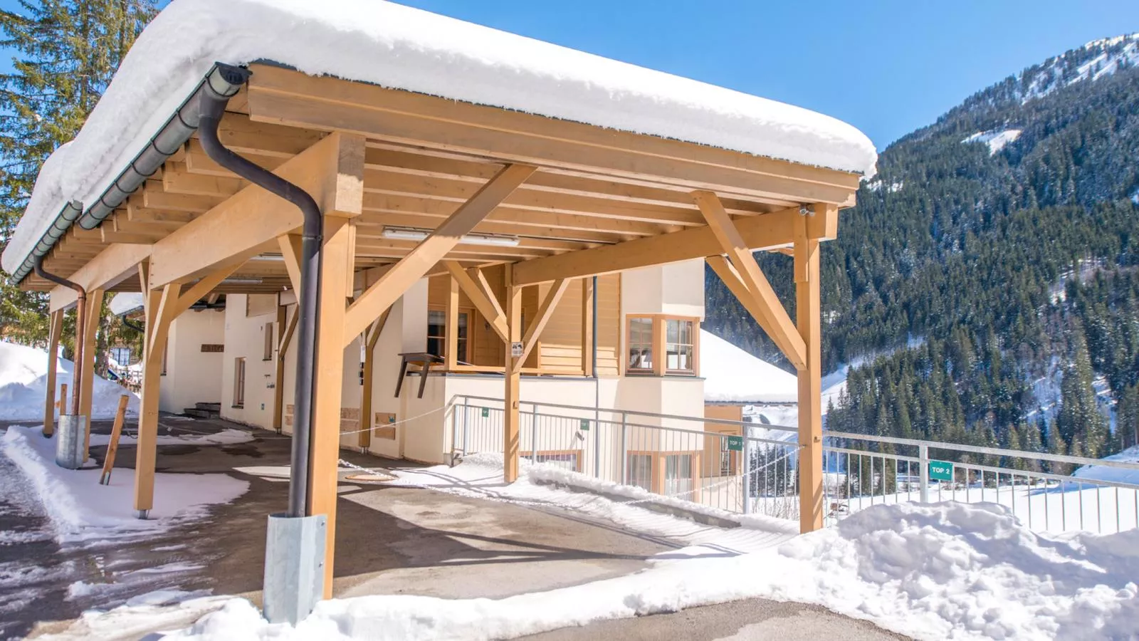 Hinterlengau-Exterior winter