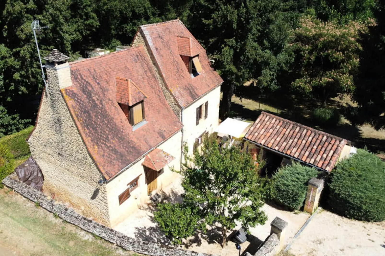 Maison à Saint-Crépin-et-Carlucet