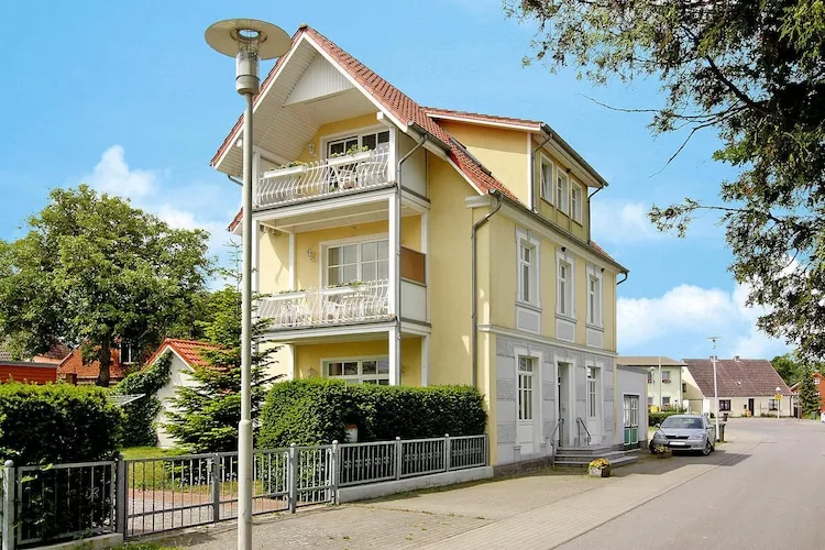 Ferienwohnung Jeske Altenkirchen-2 Etage max 2 Erw u 2 Kinder
