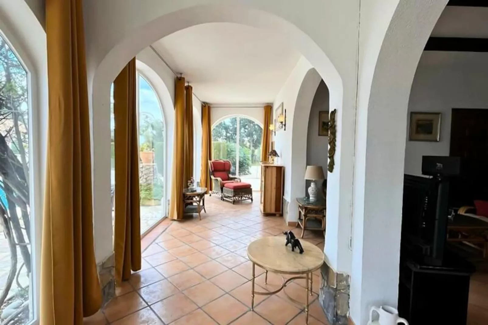 Authentique Finca Espagnole Avec Piscine Priv&eacute;e Et Jardin