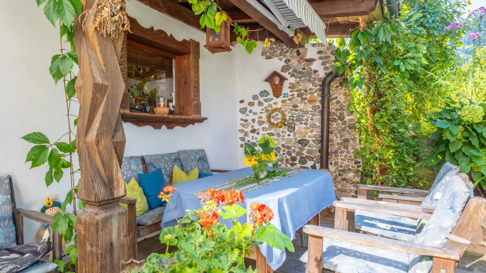 Johanna-Terrace balcony