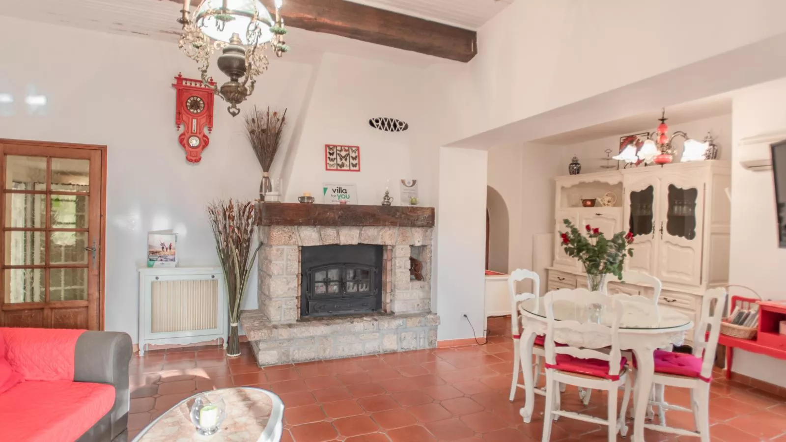 La Louzie-Dining room