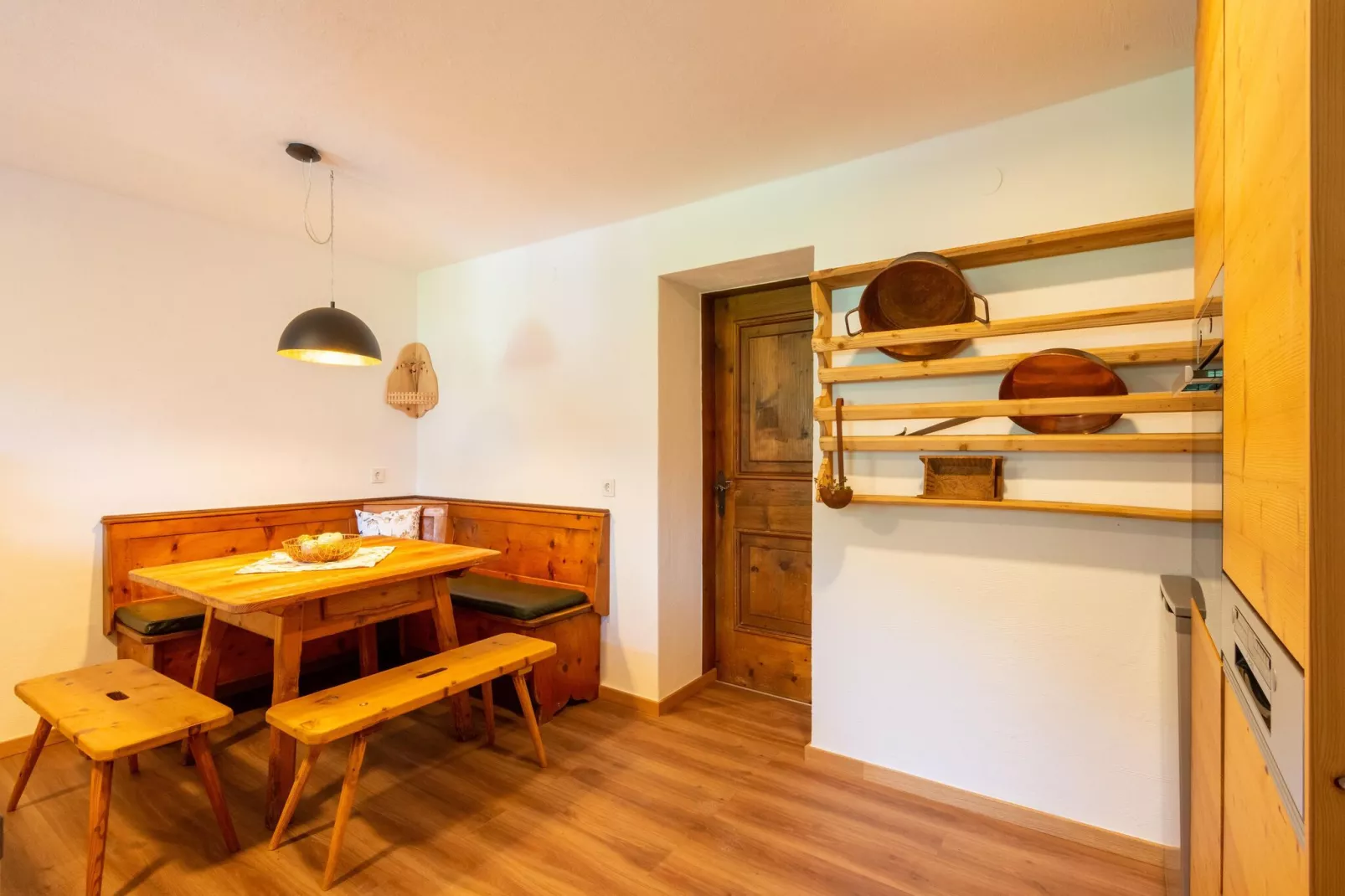 Bauernhaus Stoanerbauer-Dining room