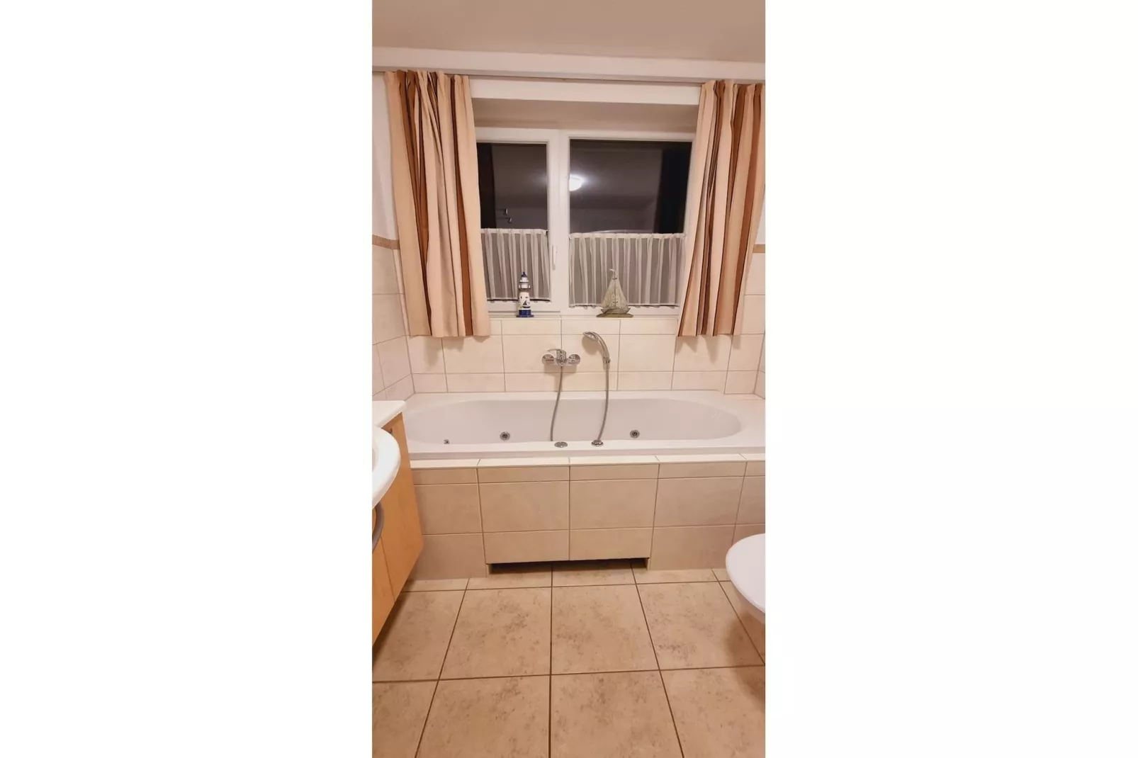 Kapitänsdeck 6 Pers 466-Salle de bain