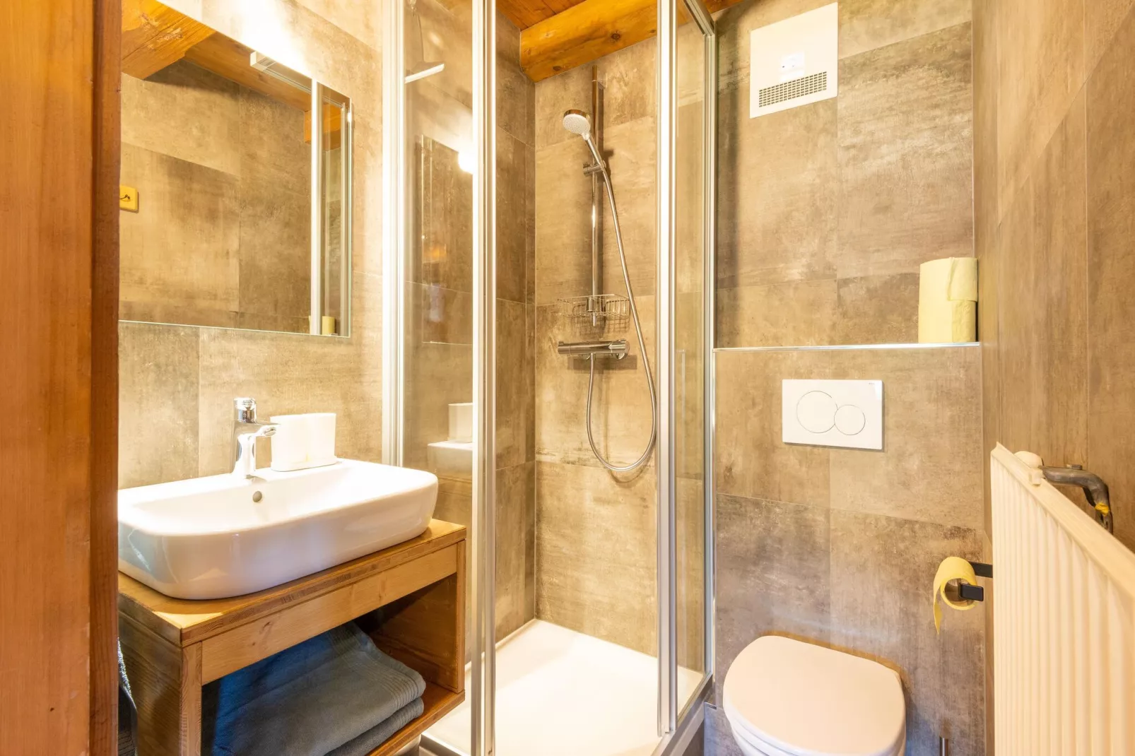 Bauernhaus Stoanerbauer-Bathroom