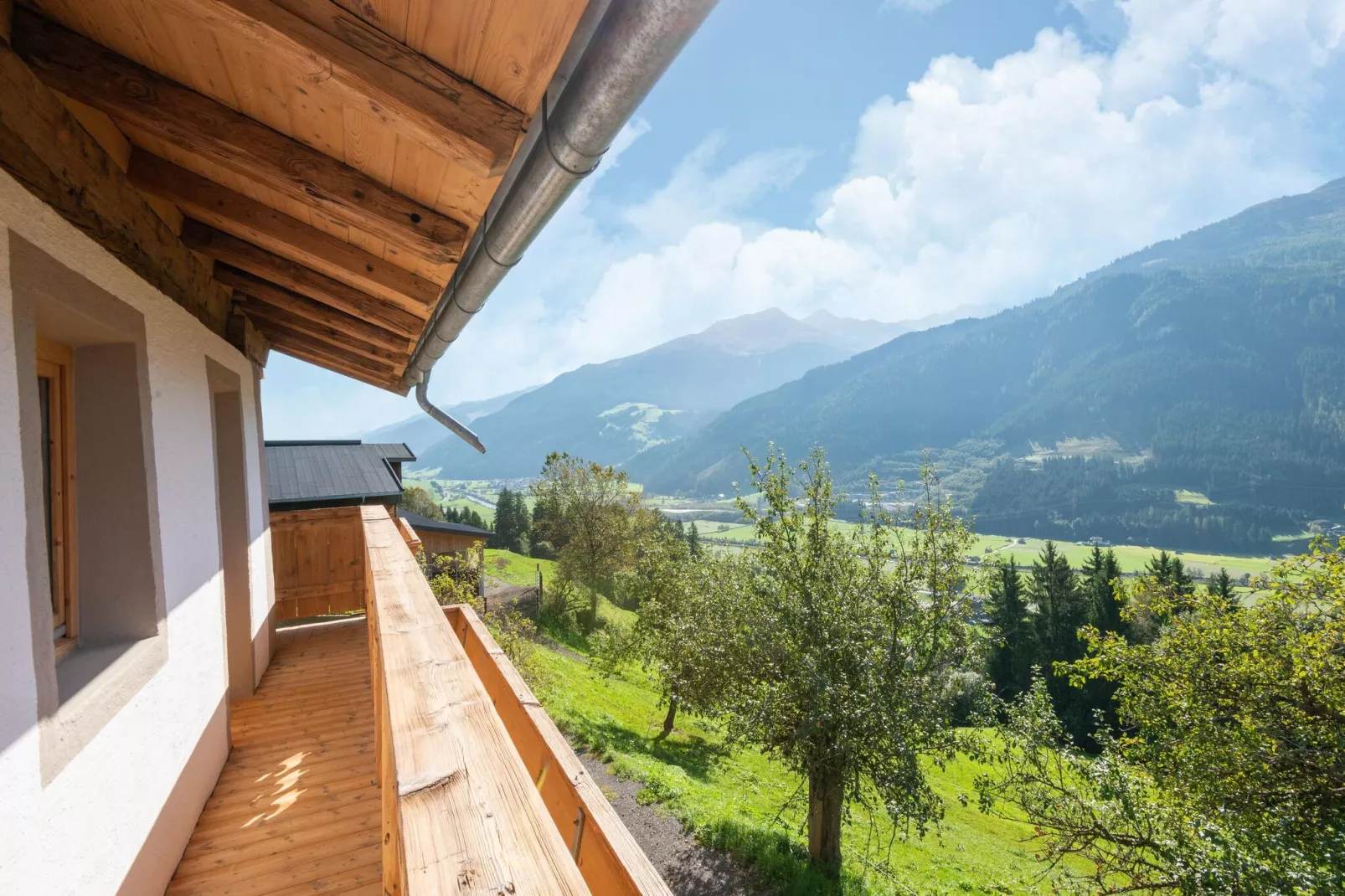 Bauernhaus Stoanerbauer-View summer