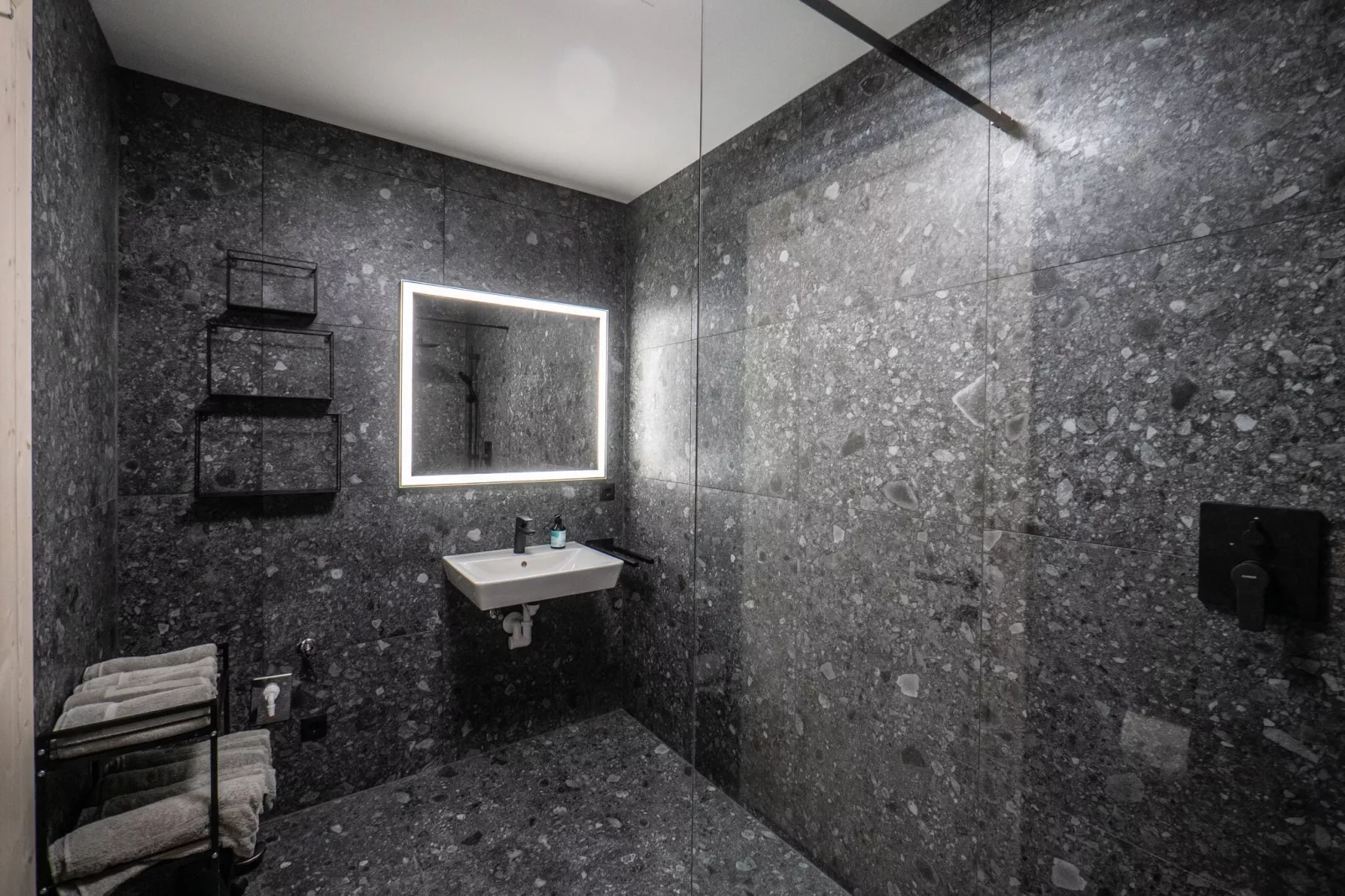 Penthouse in Mieders-Bathroom