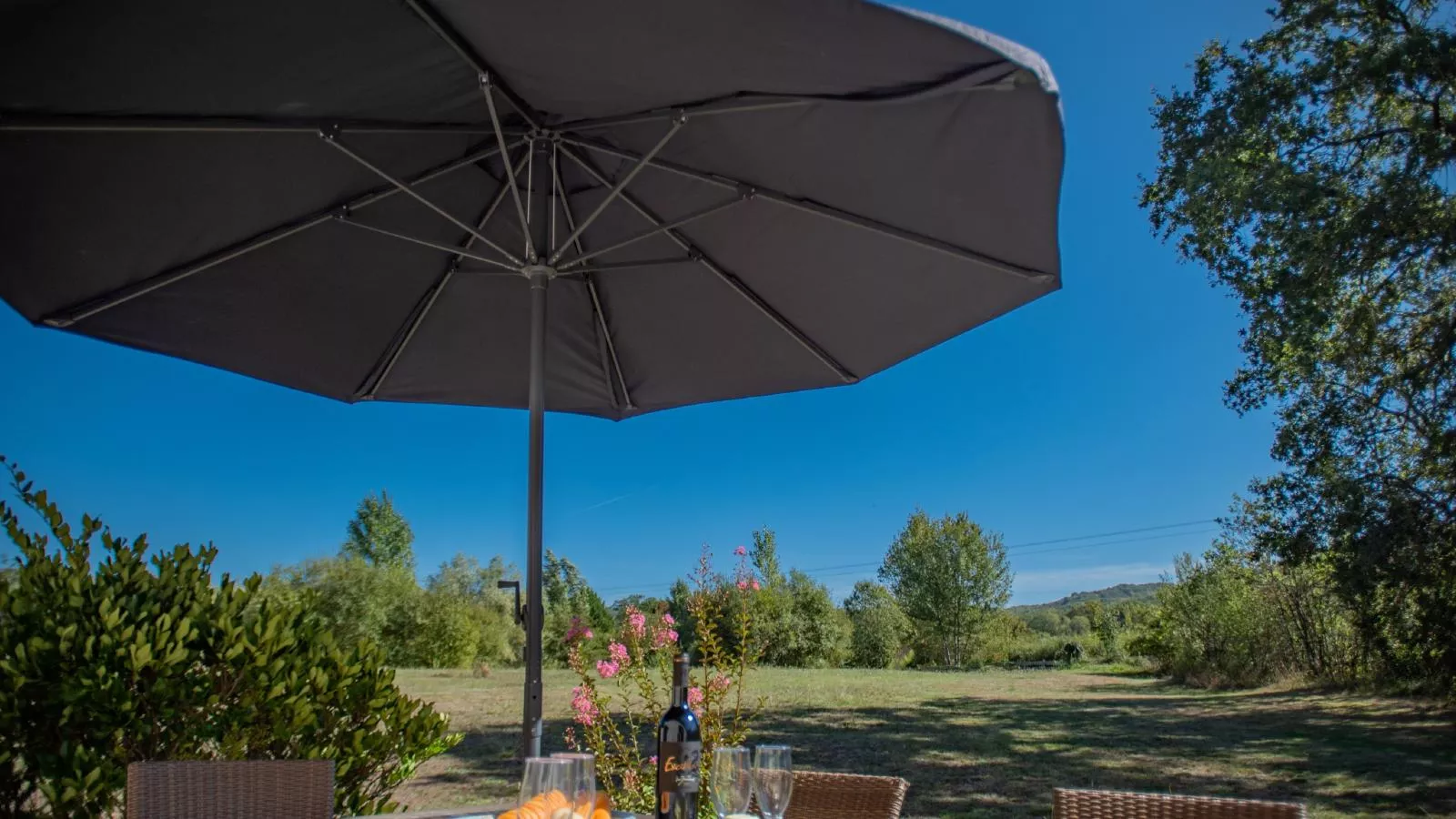 Lac Bleu 26-Terrace balcony
