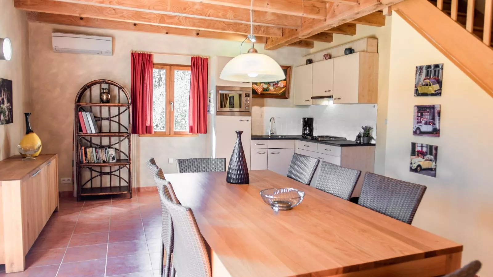 Lac Bleu 26-Dining room