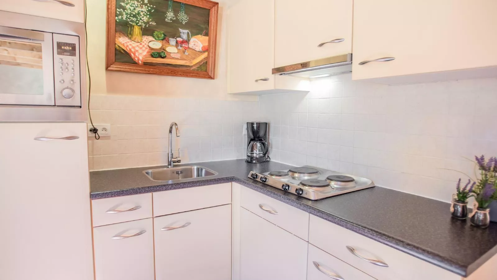Lac Bleu 26-Kitchen