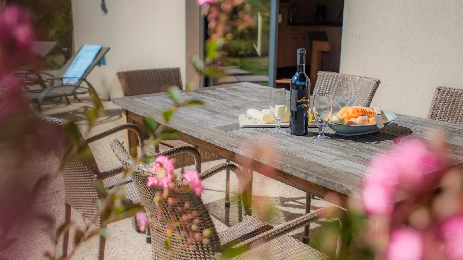 Lac Bleu 26-Terrace balcony