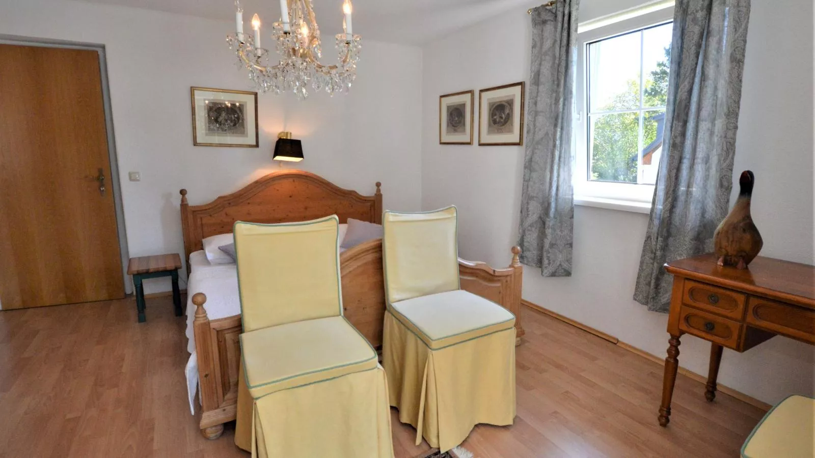 Landhaus Leitzinger OG1-Schlafzimmer
