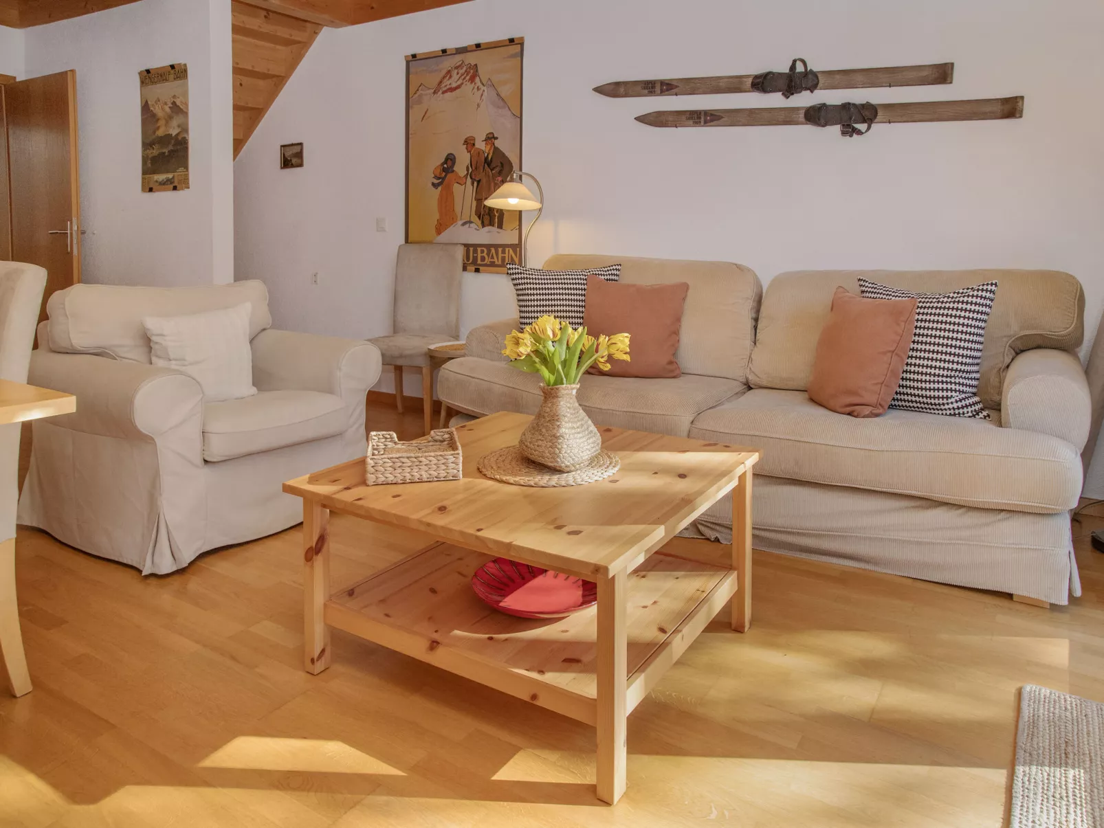 Racer's Retreat Apt.2-Drinnen