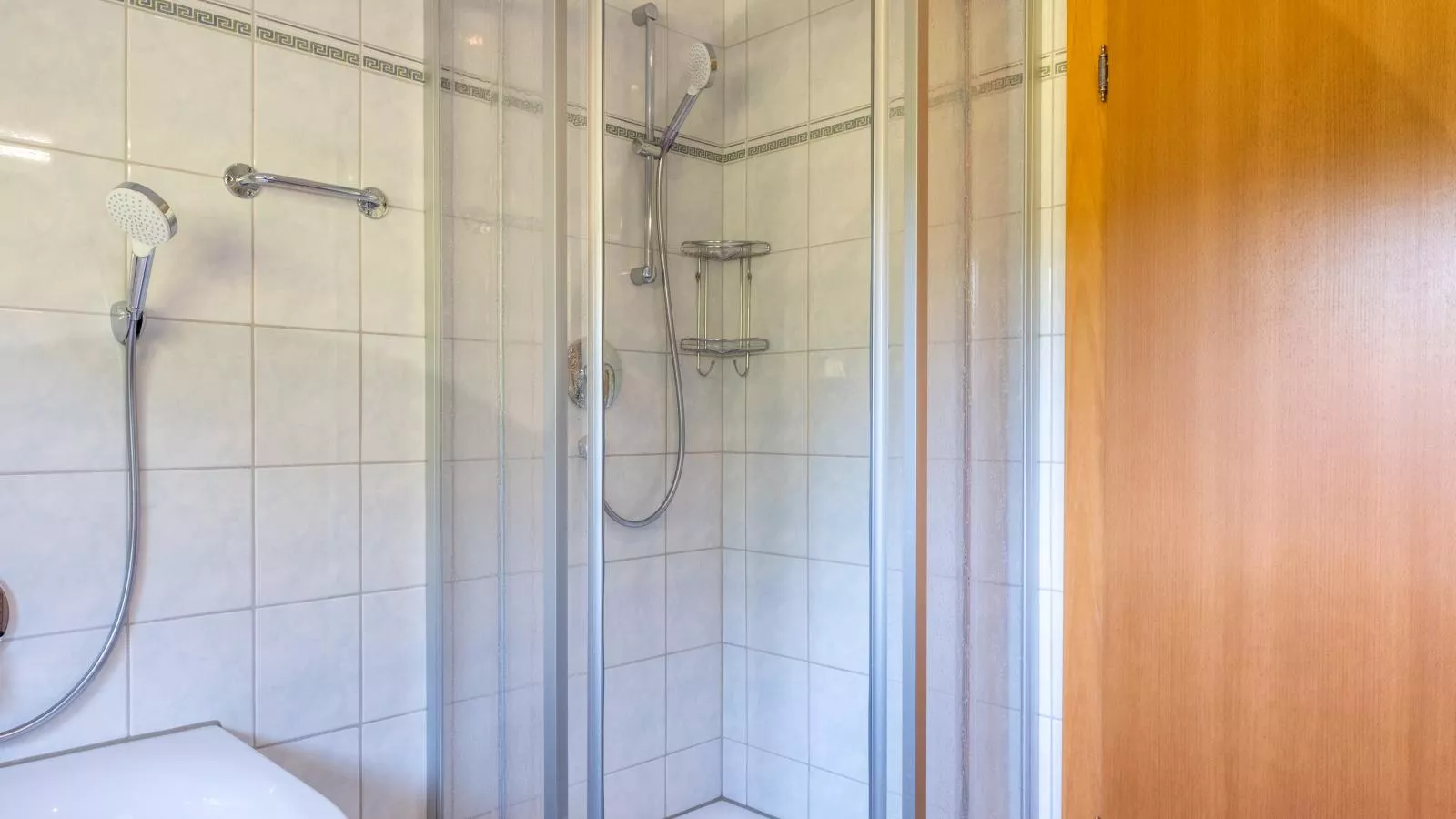 Obinghof-Bathroom