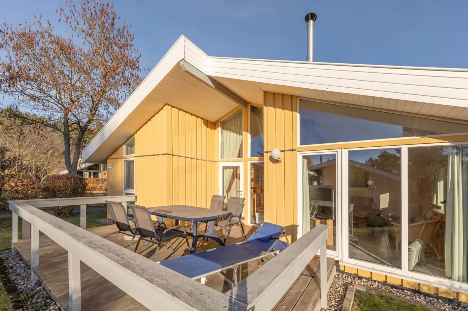 FH Seeschwalbe 197-Terrasse / balcon