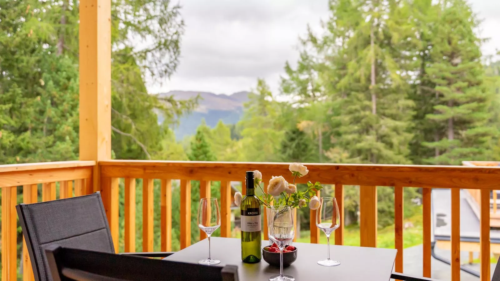 Silas Mountain Chalet-Terrace balcony