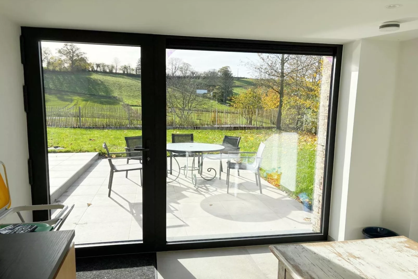 Maison Rose-Terrasse/Balkon