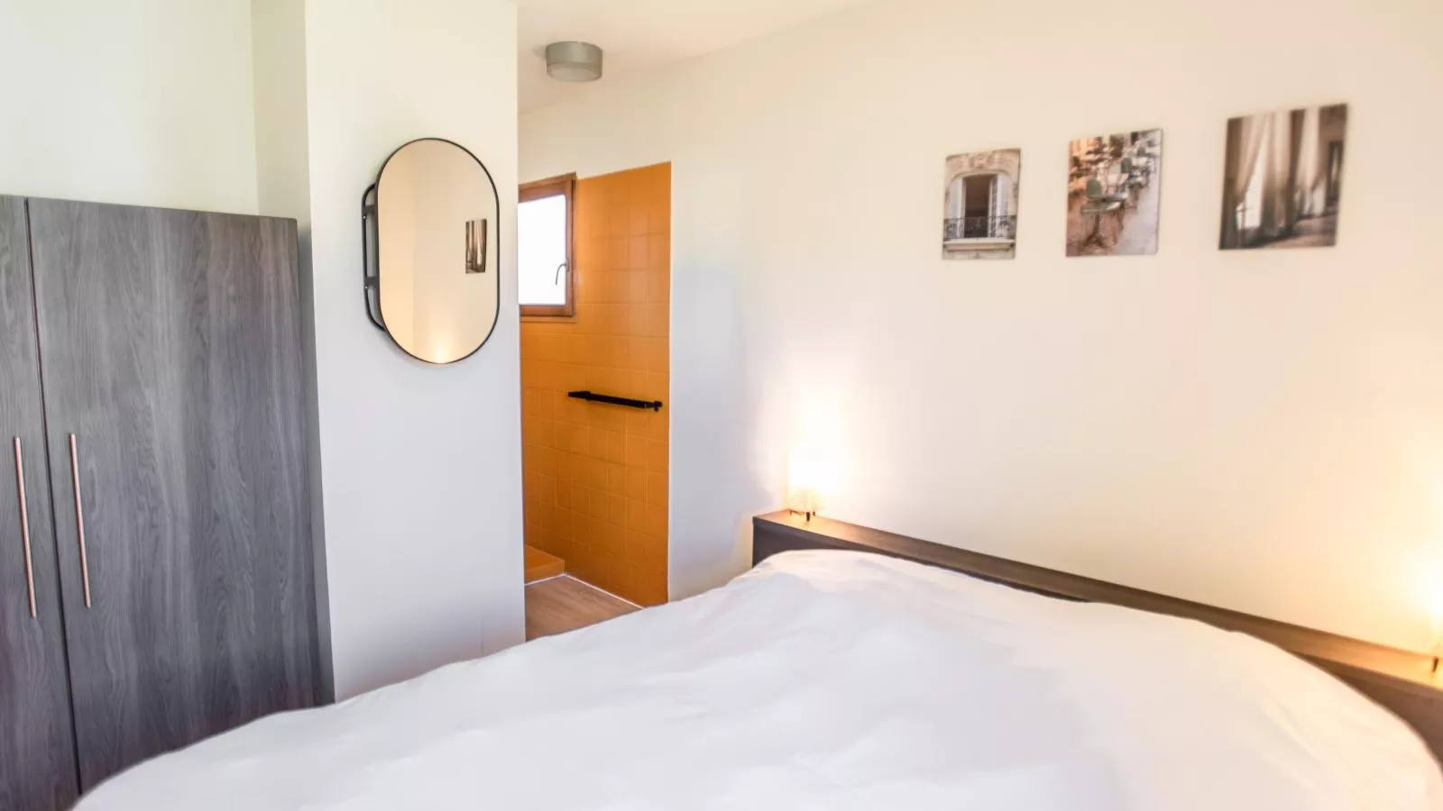 Le Lac Bleu nr 27-Bedroom