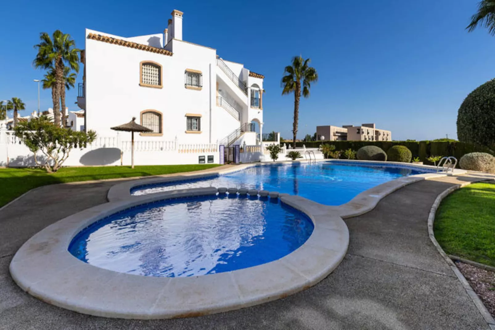Maison à Orihuela Costa-Nicht zugeordnet