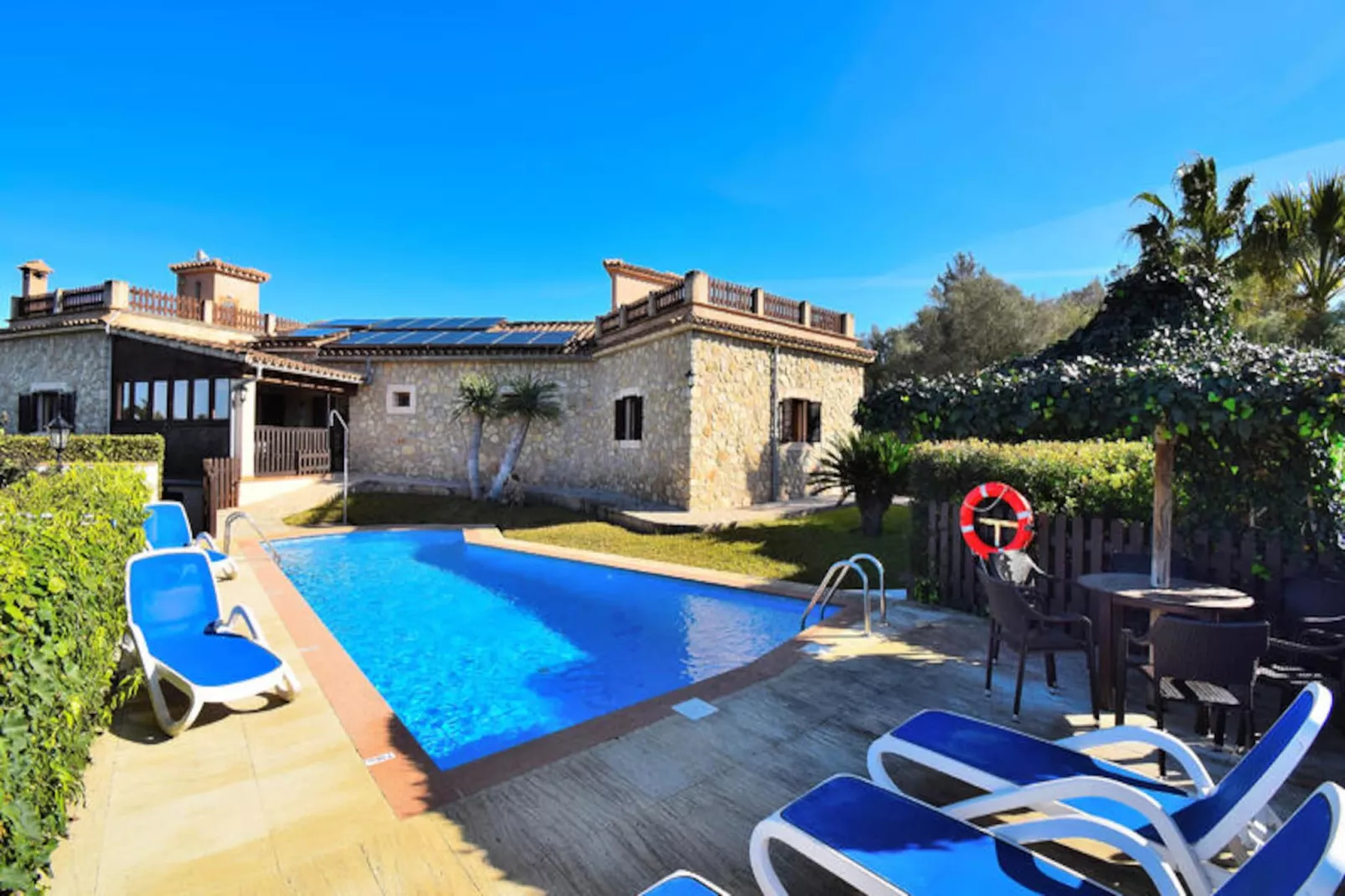 Maison à Ariany-Untagged