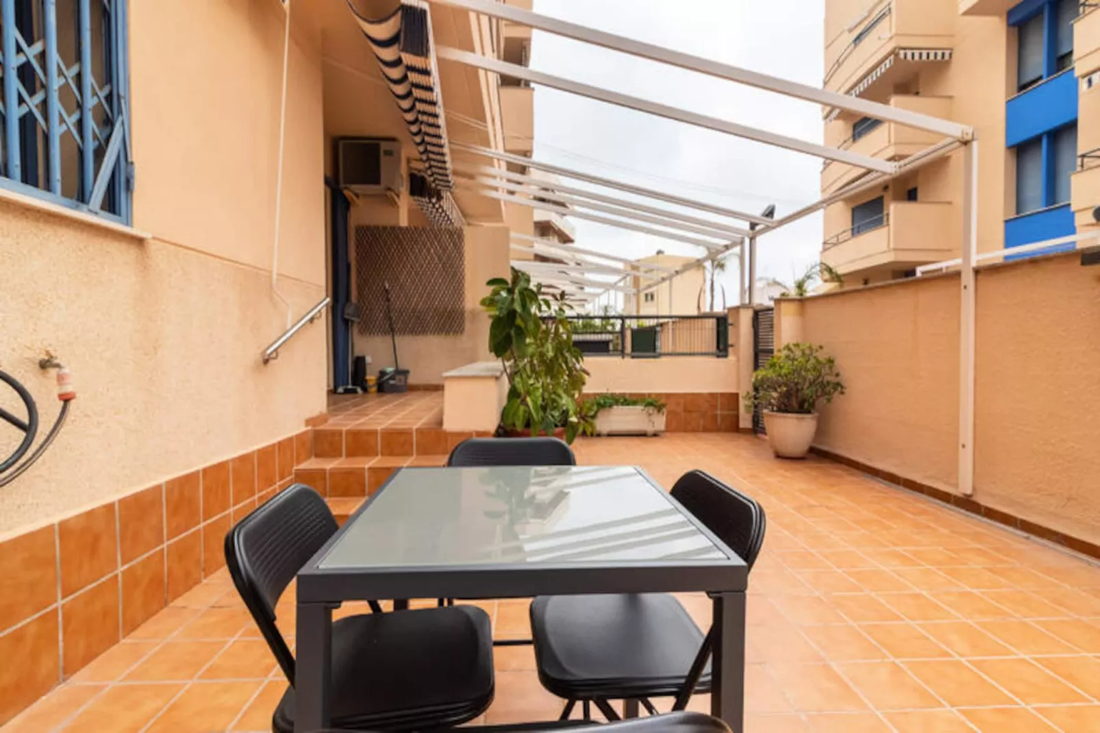 Appartements à Canet d'En Berenguer-Nicht zugeordnet