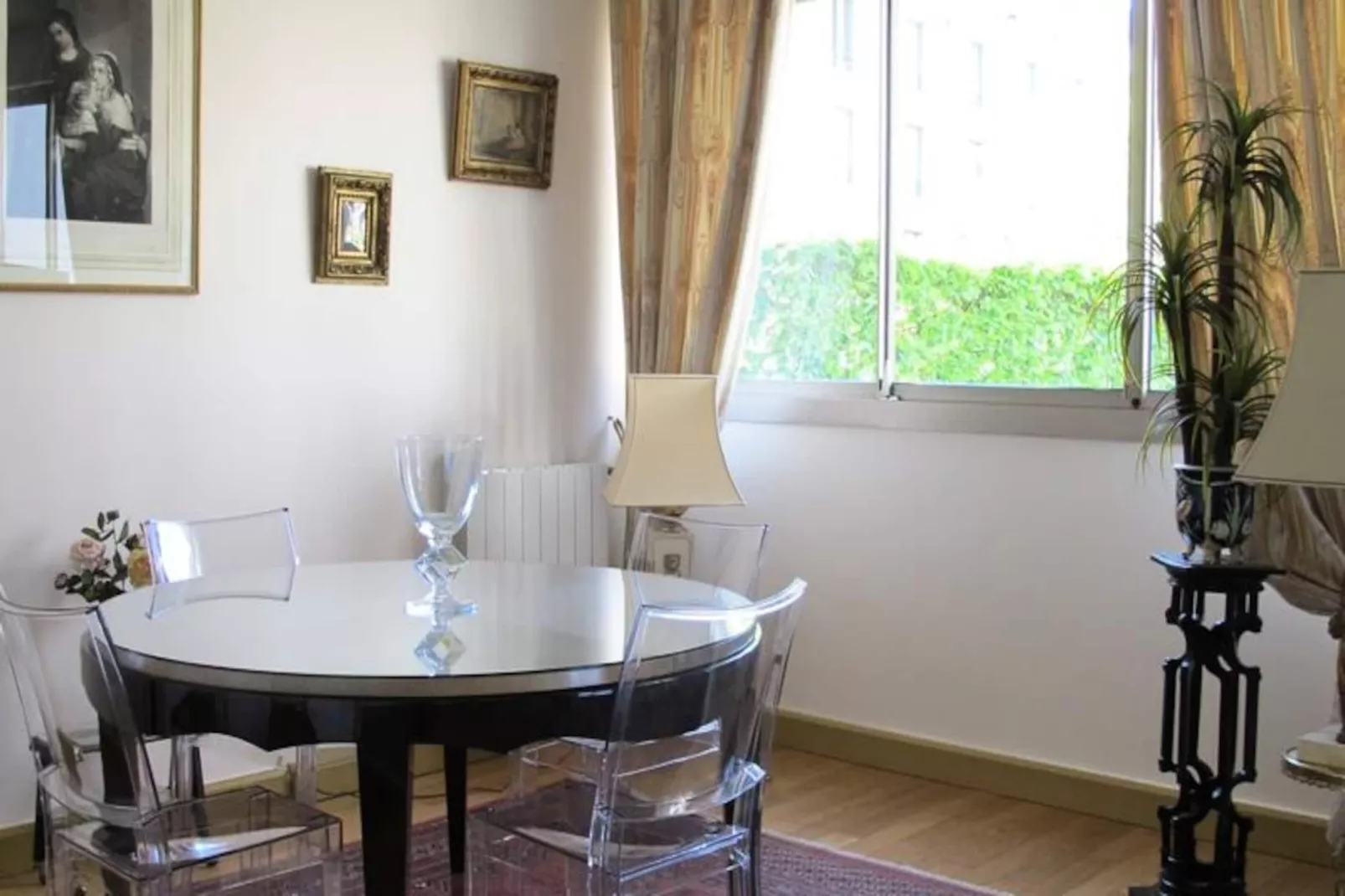 Appartements à Paris-Untagged