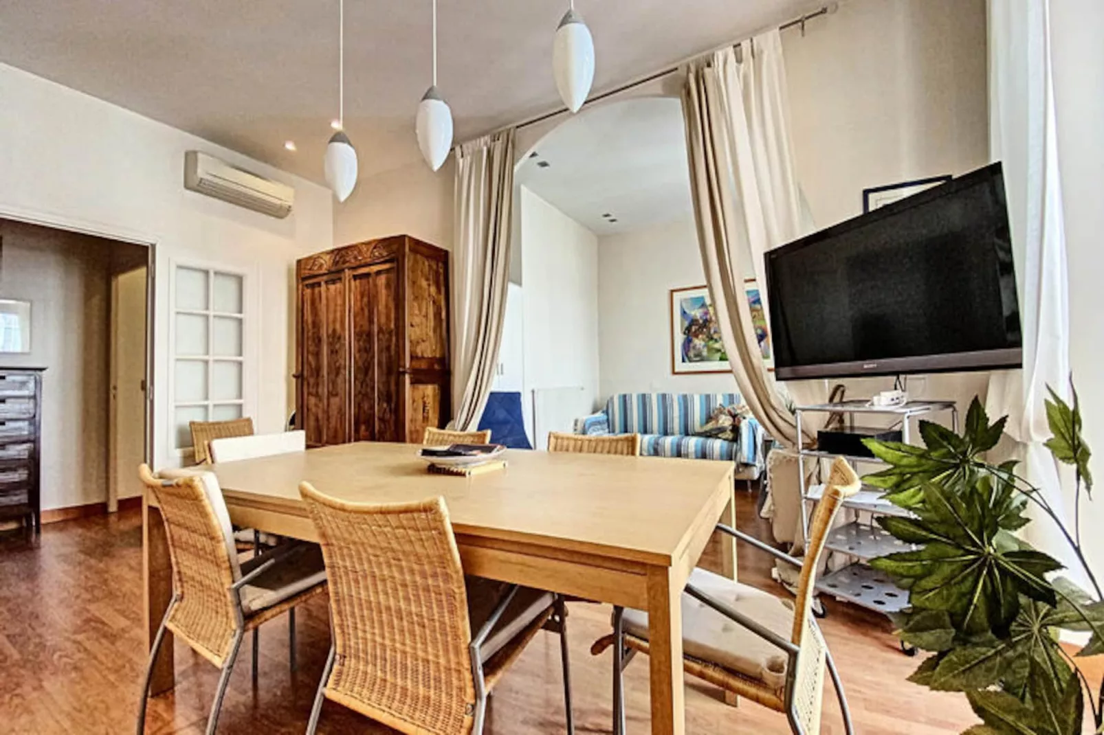 Appartements à Cannes-Untagged
