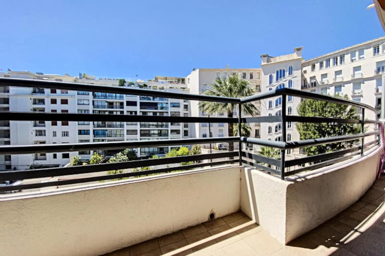 Appartements à Cannes-Untagged