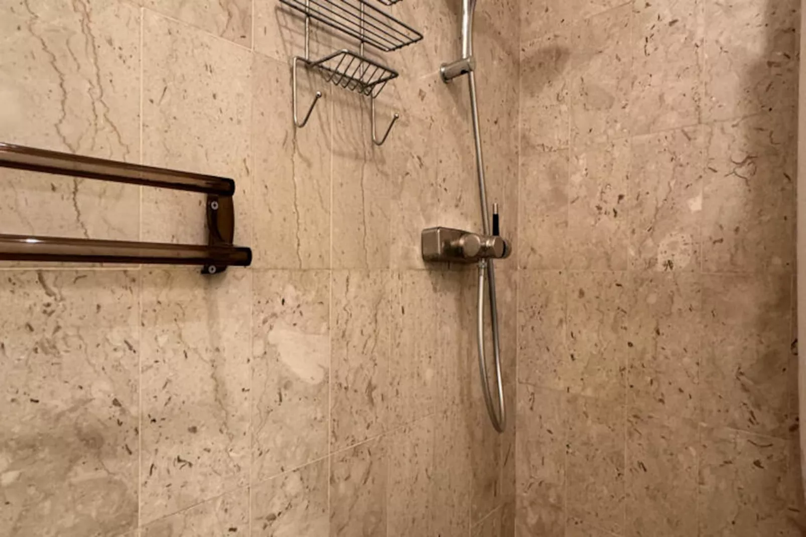 Studio à Cannes-Untagged