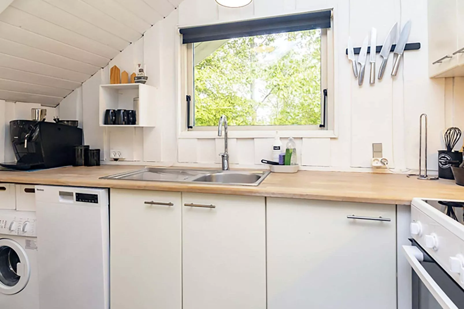 6 person holiday home in Tranekær-Indoor