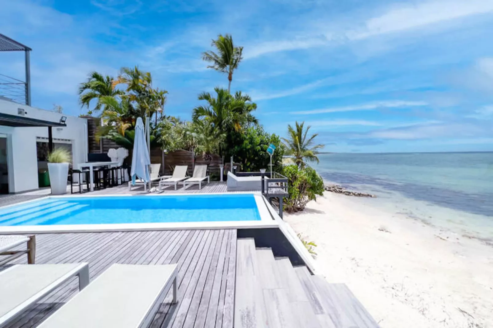 Maison à Saint François - Untagged