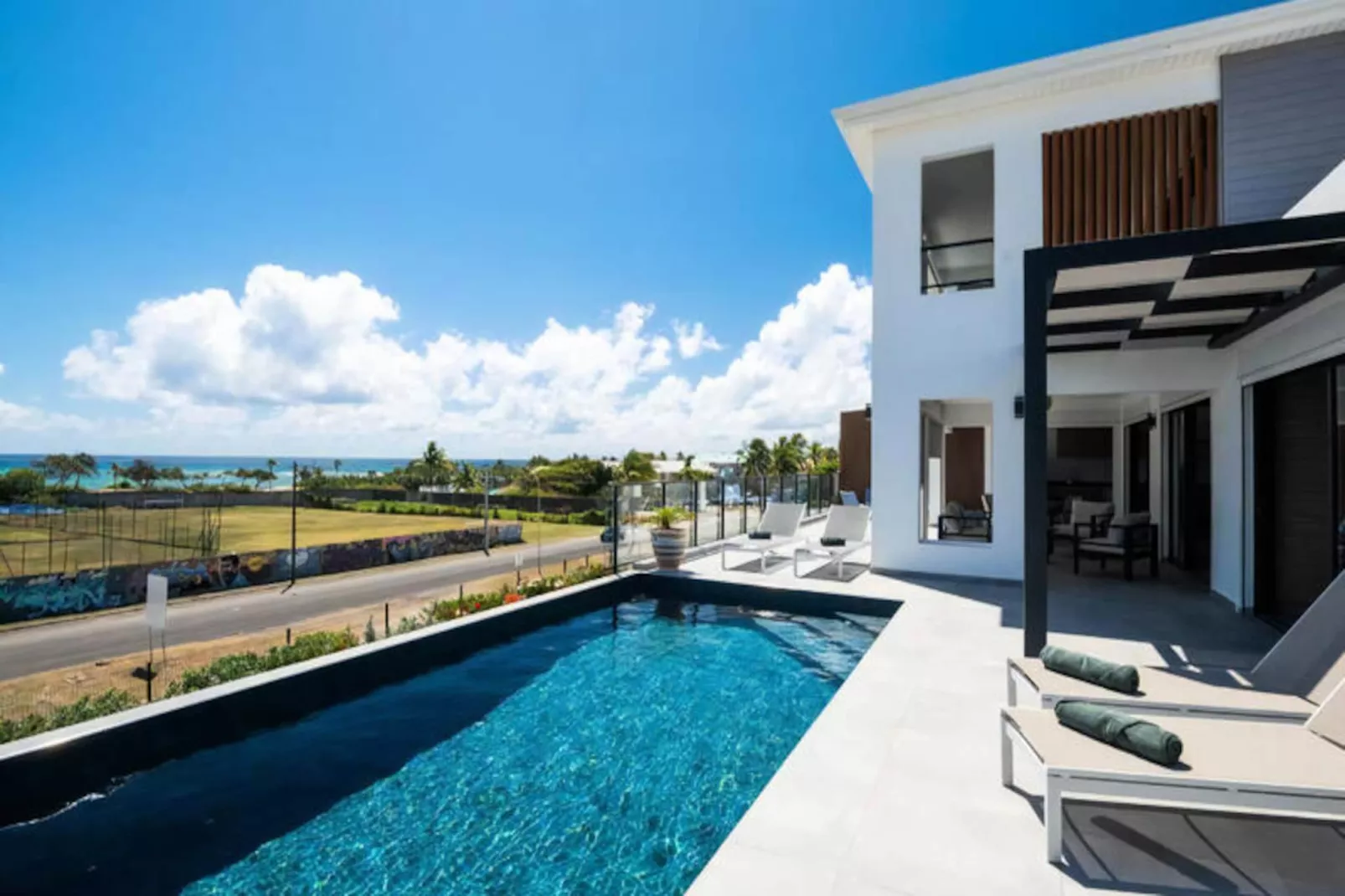 Maison à Saint François - Untagged