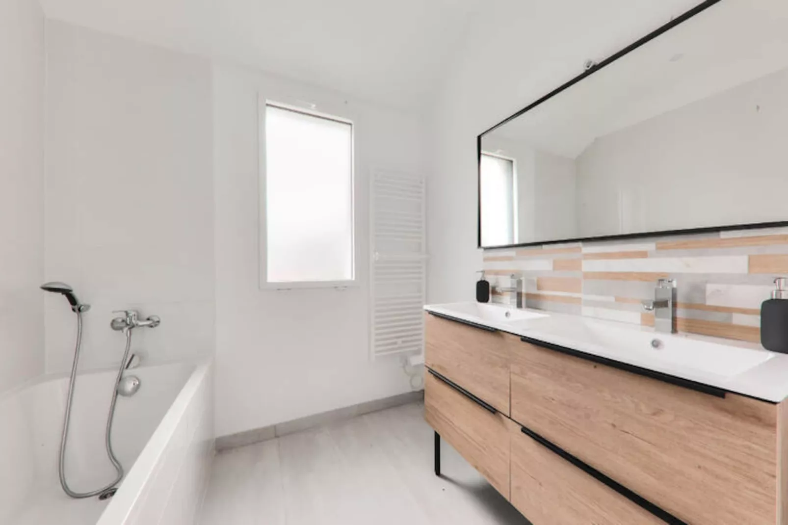 Maison à Le Tour du Parc-Untagged