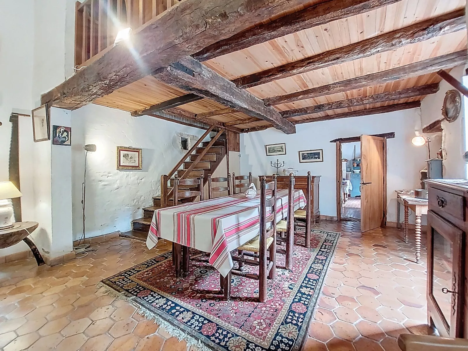 Les Vidalières-Inside