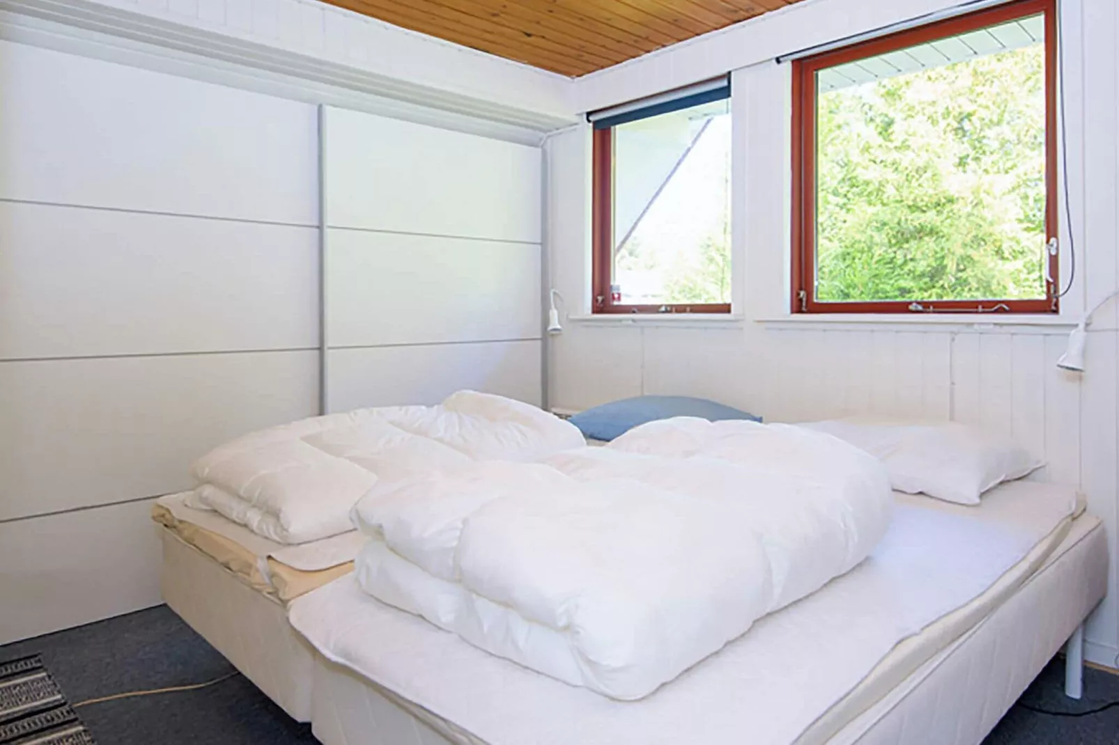 5 person holiday home in Glesborg-Indoor