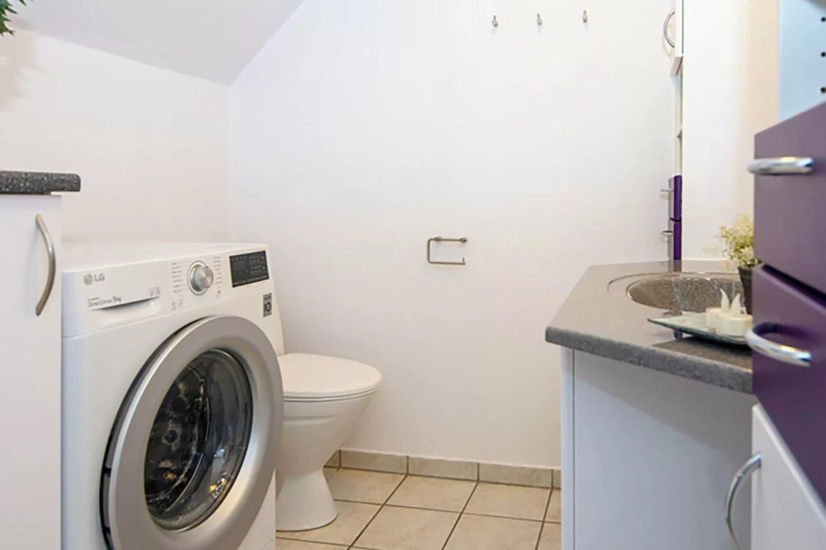 5 person holiday home in Glesborg-Indoor