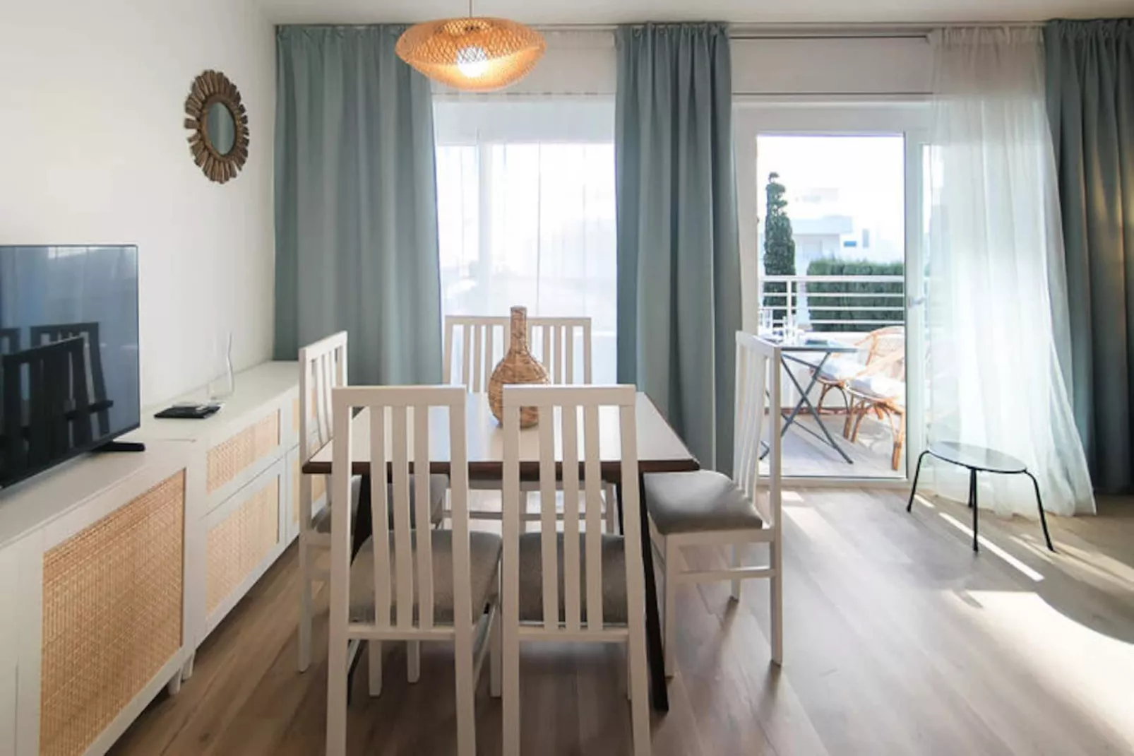 Appartements à Roses-Untagged