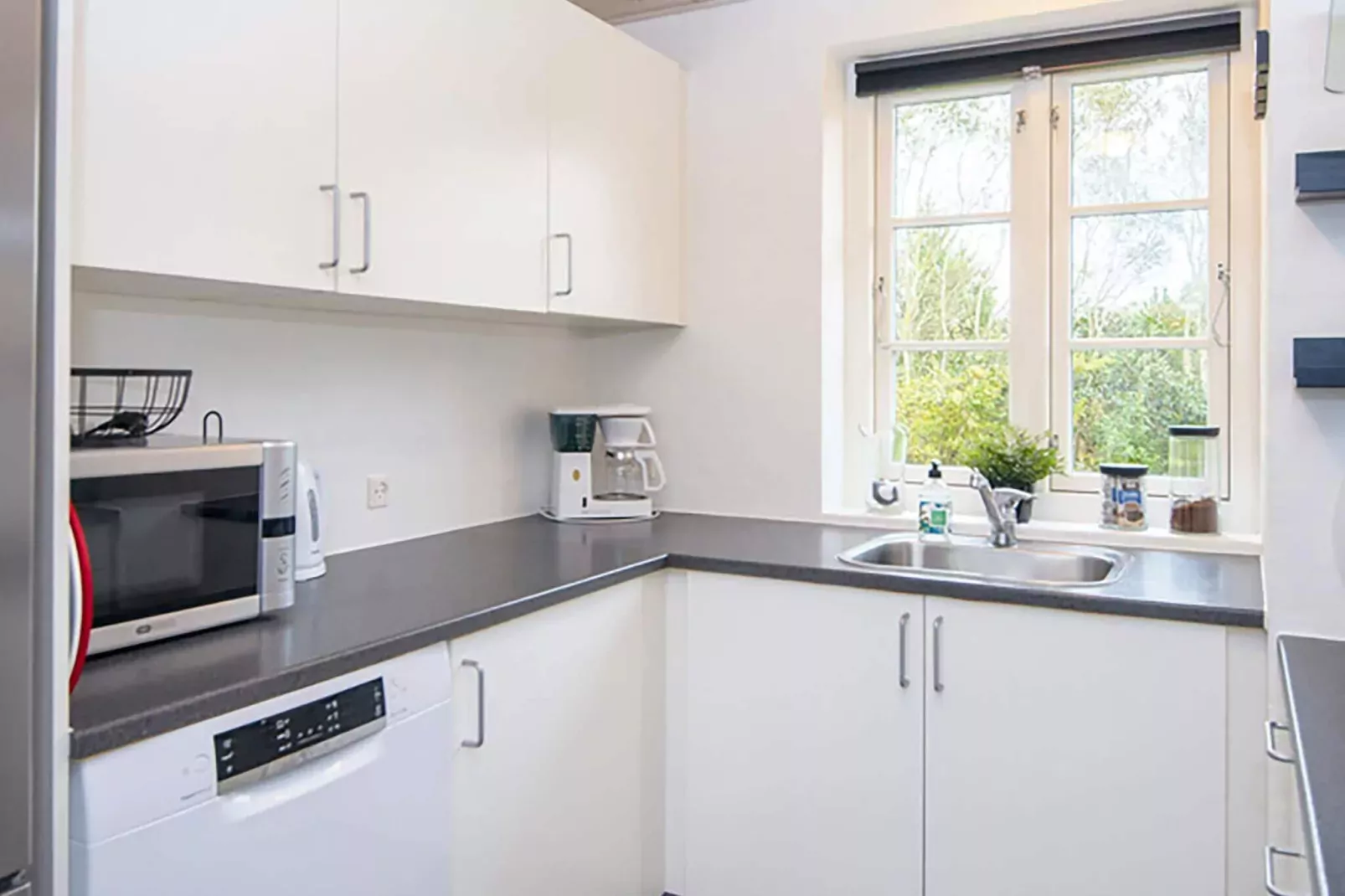10 person holiday home in Ulfborg-Indoor