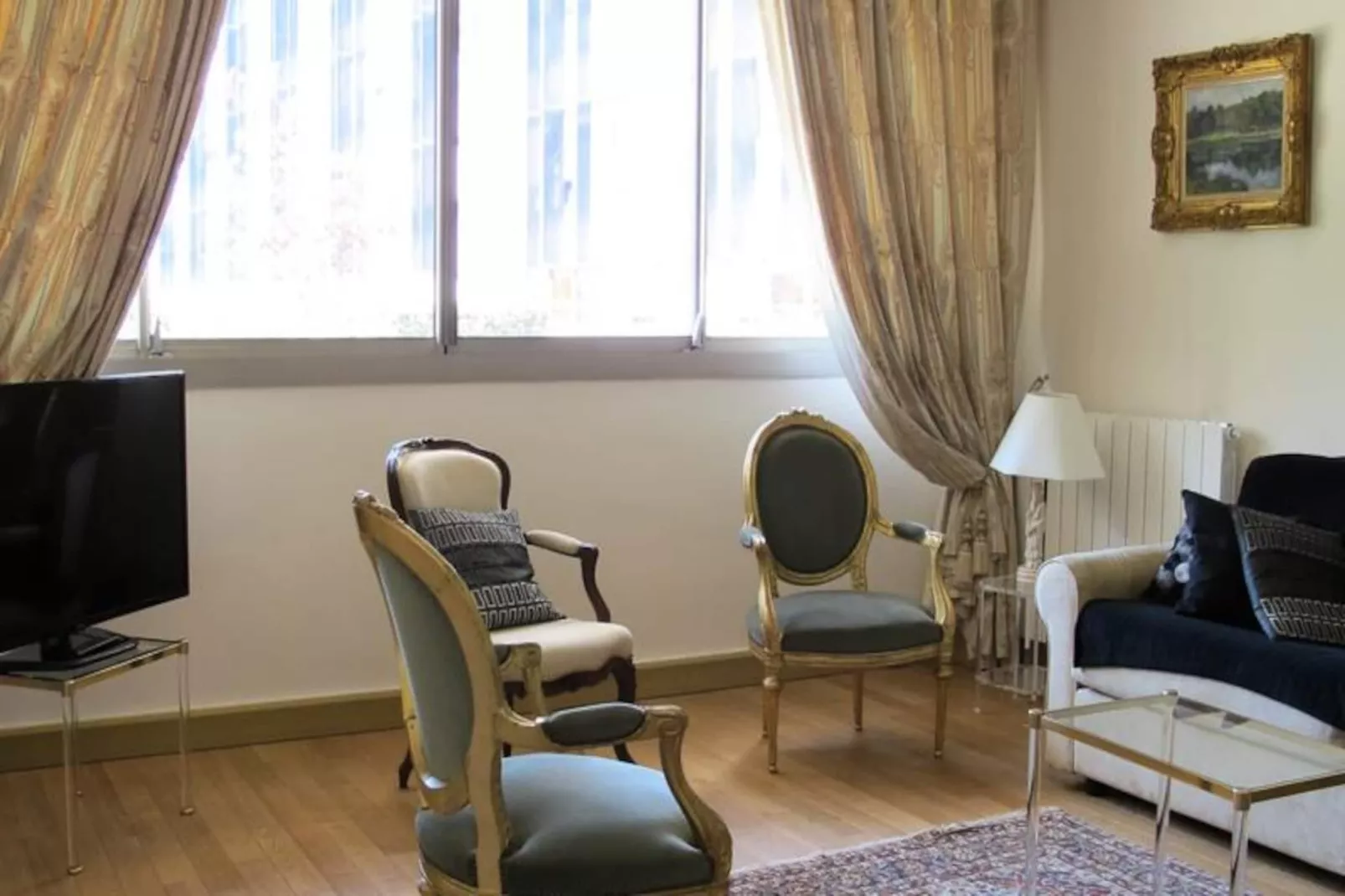 Appartements à Paris-Untagged